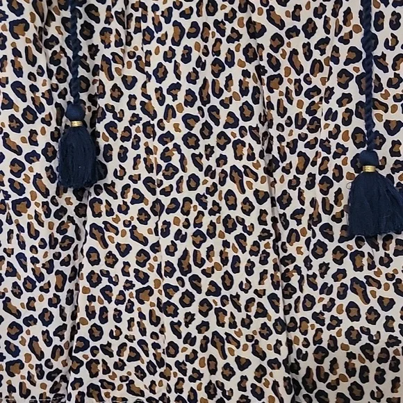 Crown & Ivy Tunic blouse - Picture 2 of 4